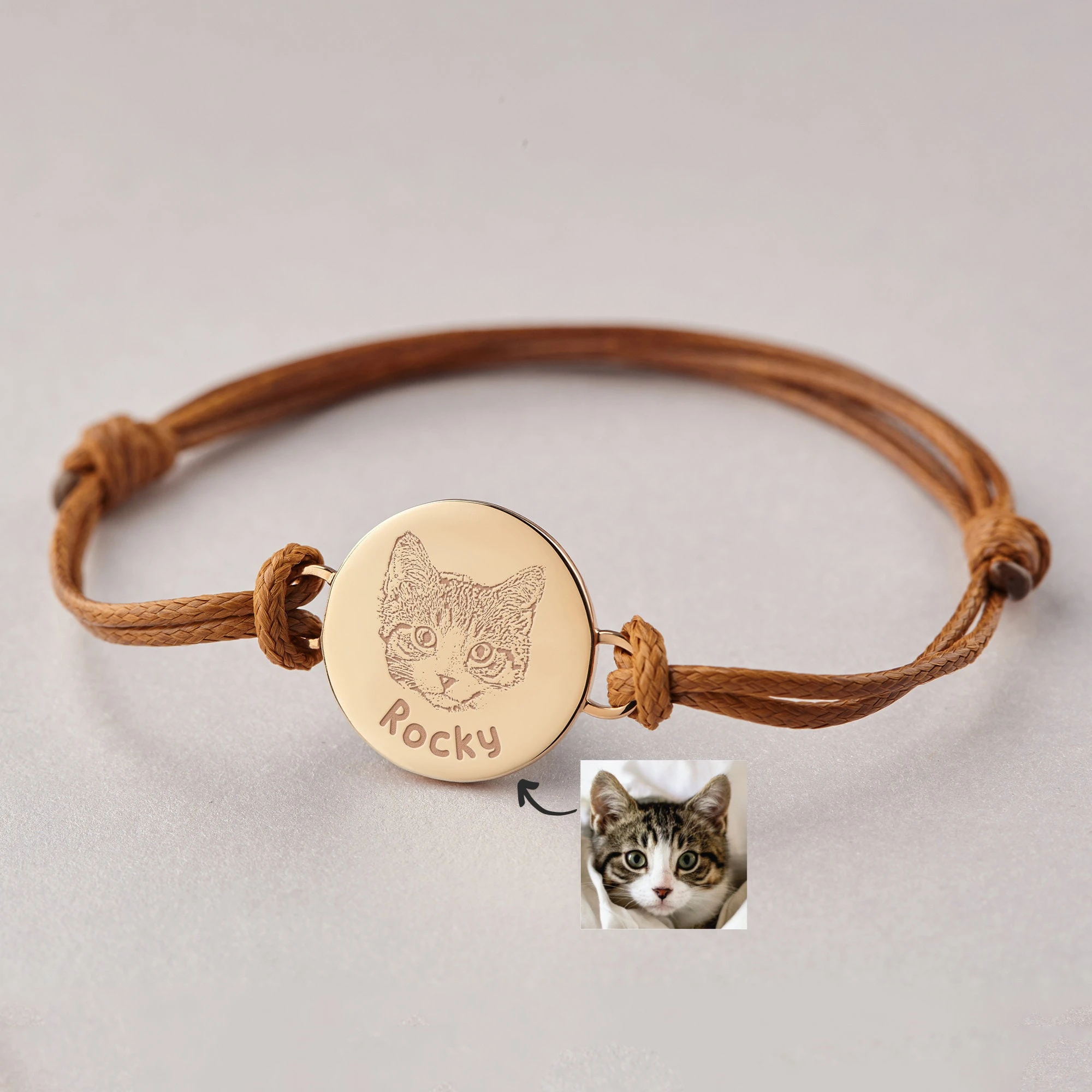 

Adjustable Leather Bracelets Custom Pet Portrait Round Pendant Pet Lover Photo Bracelet Pet Lost Memorial Gift Cat Lover Pet