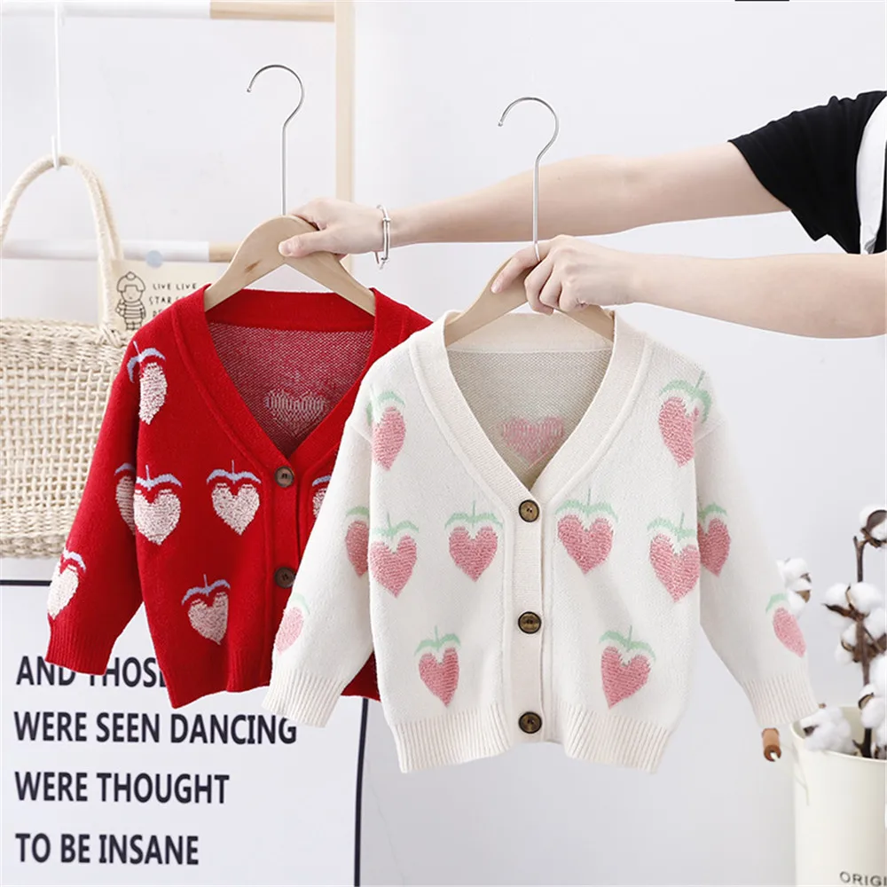 Детский трикотажный кардиган с длинным рукавом принтом сердечек |