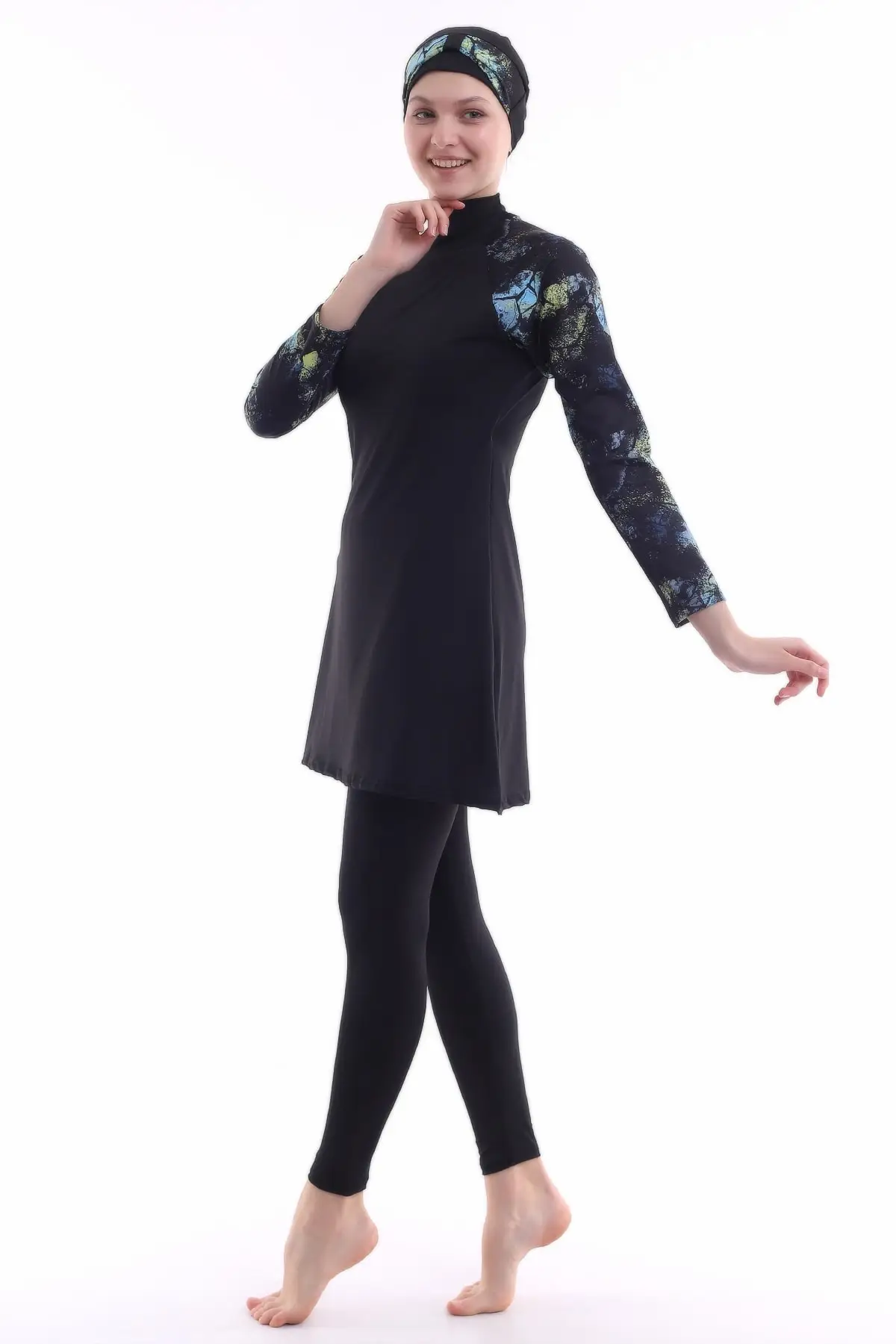 

Купальник из лайкры в мусульманском стиле, скромная летняя одежда, спортивный купальник в стиле хиджаб, одежда для плавания с полным покрыт...