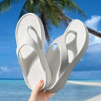2022 thick bottom slippers women non slip soft soled flip flops couple eva stepping beach fashion sandals slipper men shoes