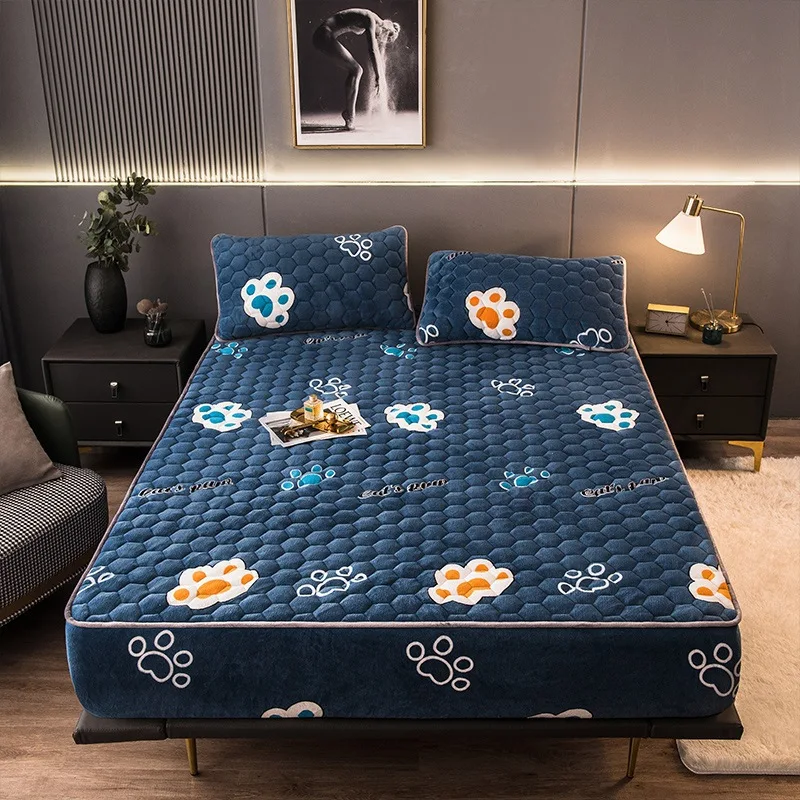 

Solid Plush Quilted Mattress Cover Thick Warm Flannel Bed Linen Protector With Elastic Fitted Sheet Not Including Pillowcase