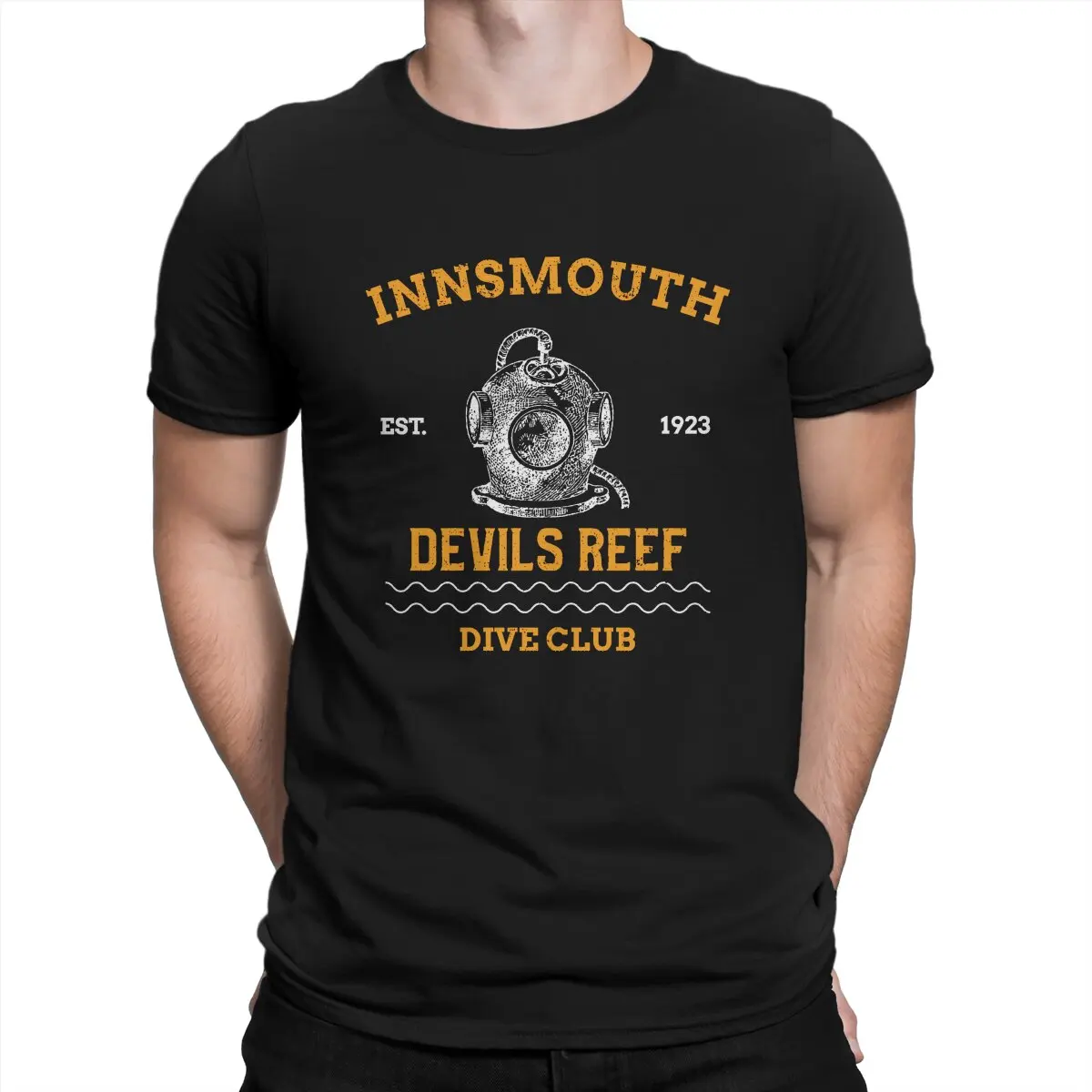

Dive Scuba Diving Creative TShirt for Men Innsmouth Devil Reef Dive Club Round Collar Basic T Shirt Personalize Gift Clothes