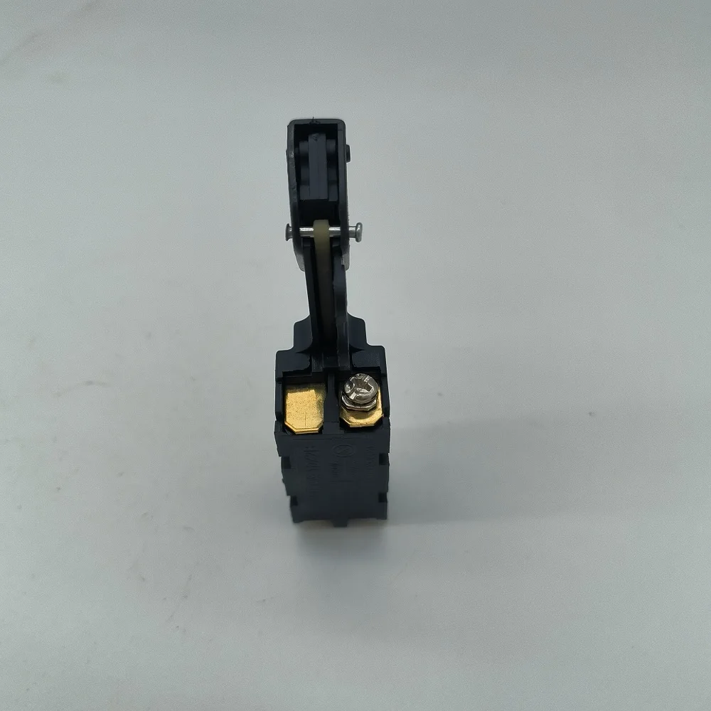 Товар подходит для переключателя алюминиевой пилы Delta 255