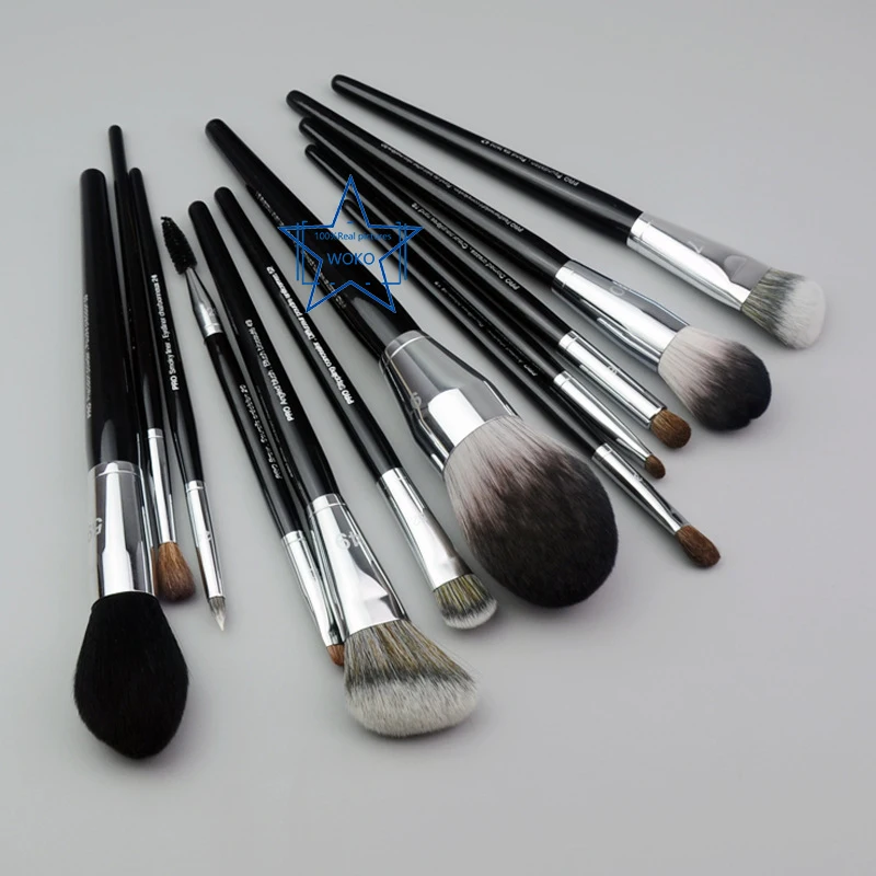 

12Pc Makeup Powder Foundation Blush Contour Bronzer Eyeshadow Crease Smoky Liner Eyelash Smudge Brush Profession Makeup Tool Set