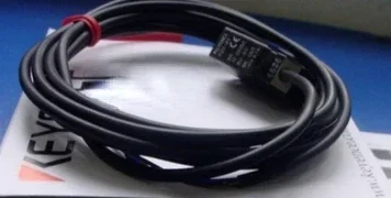 2 шт. новый фотоэлектрический переключатель Keyence PZ2-41 PZ2-42 PZ2-61 PZ2-62 PZ2-41P PZ2-42P PZ2-61P PZ2-62P