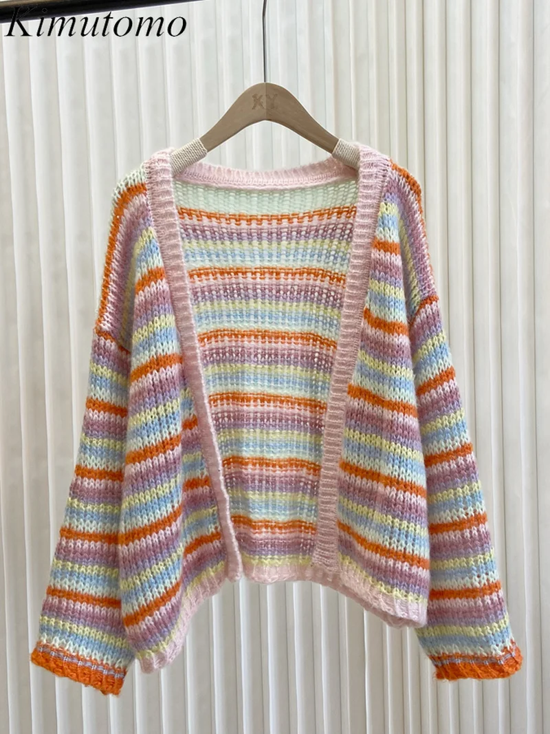 

Женский трикотажный кардиган с V-образным вырезом и длинным рукавом