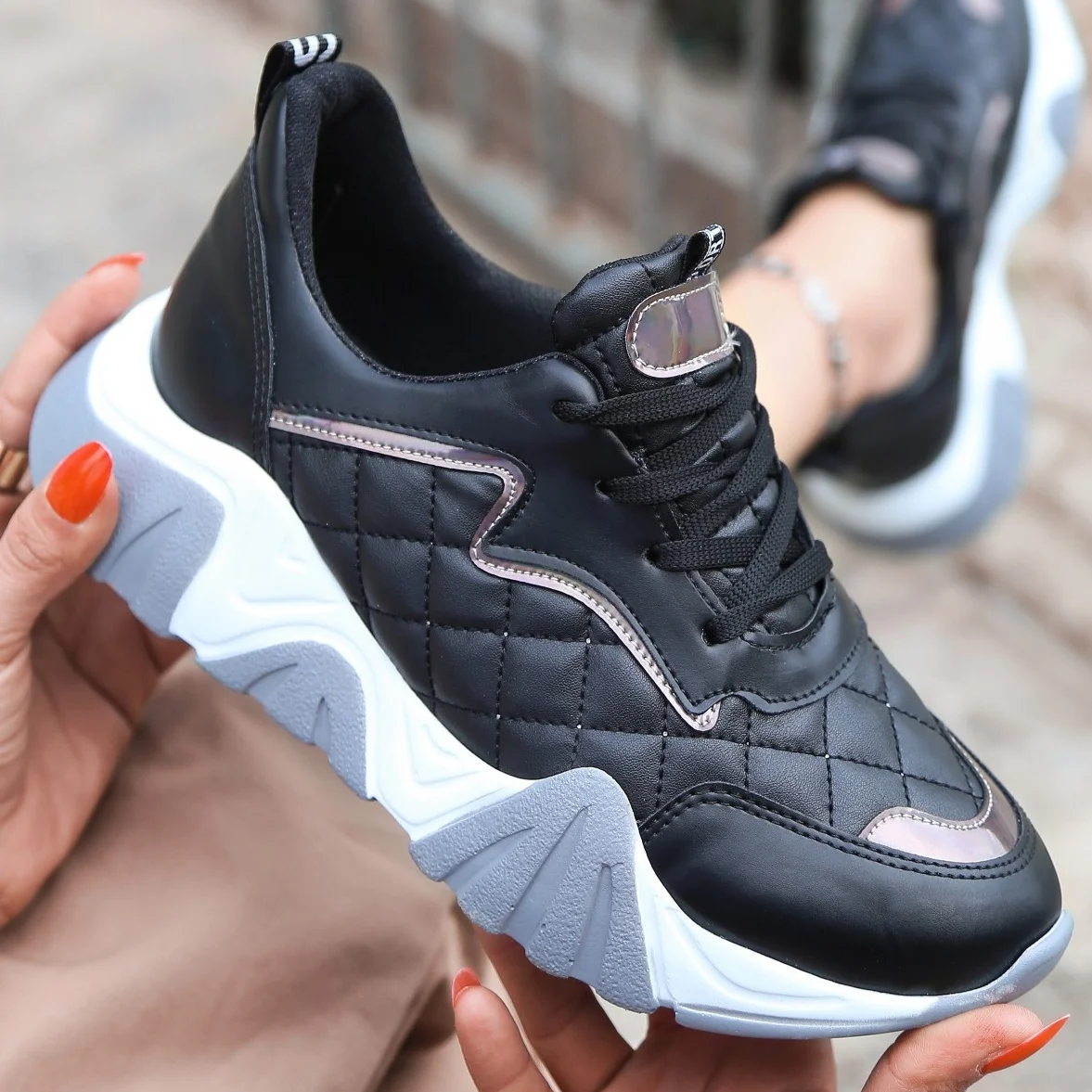 

Tonar Renz Black Skin Platinum Detailed Sports Shoes New Season Convenient Seasonal Style Sneaker