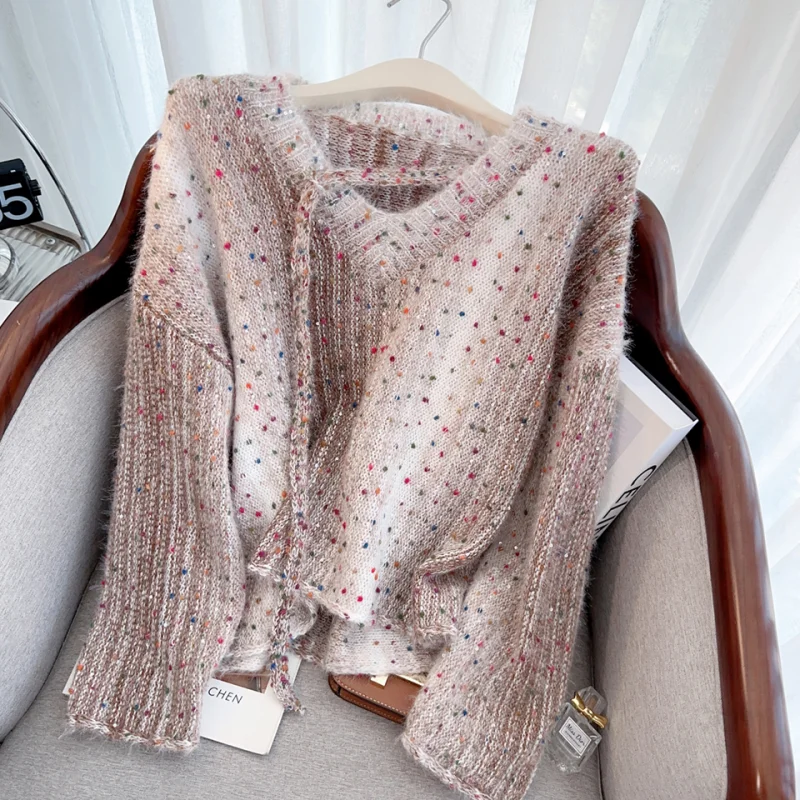 2024 новый серый свитер с v-образным вырезом модная зимняя женская одежда