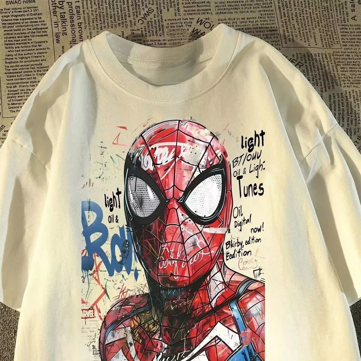 Фото Модная футболка Marvel Trend в американском ретро-стиле с принтом Человека-паука, хлопковая, с короткими рукавами, для мальчиков, свободного кроя, больших размеров №1