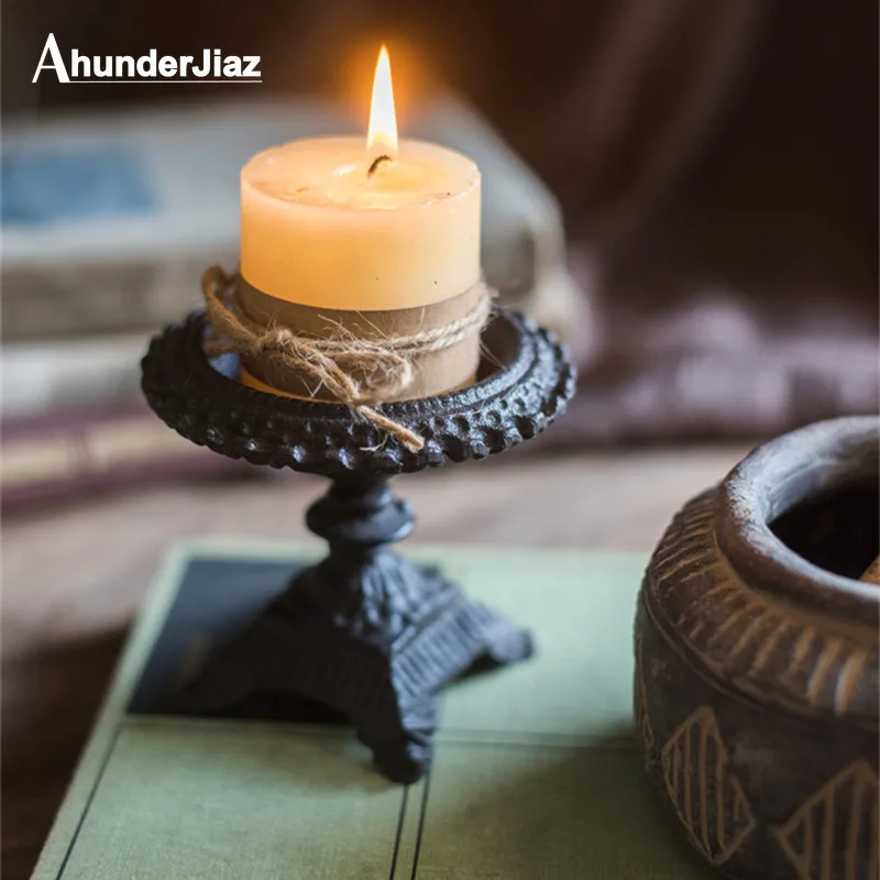 

Retro Cast Iron Candle Holder Rack Antique Candlestick Photography Props Vintage Candle Stick Garden Wedding Table Home Decor