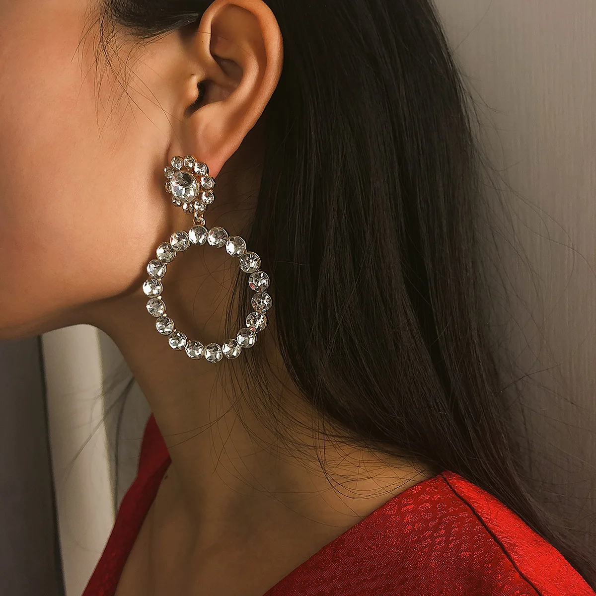 Геометрические круглые серьги, женские простые элегантные серьги в деловом стиле с инкрустированными бриллиантами