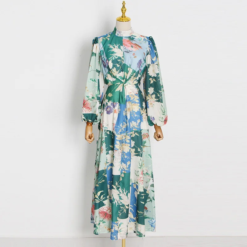 

Женское платье с цветочным принтом, воротником-стойкой и рукавами-фонариками