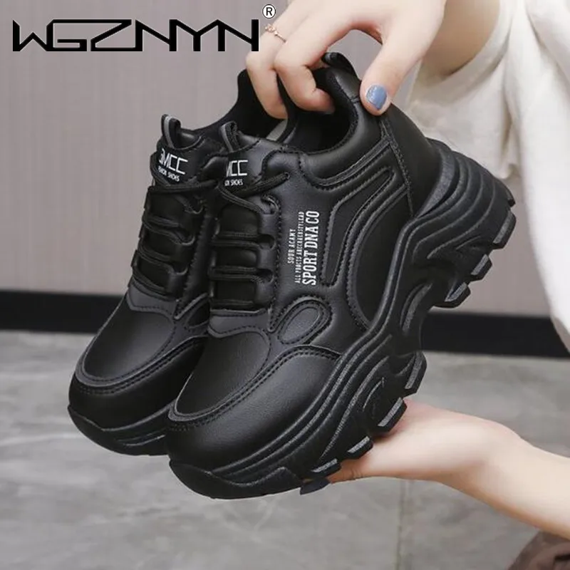

2023 Women Chunky Leather Sneakers White High Platform Sport Shoes Student Autumn Thick Bottom Women's Wedge Casual luxury shoes
