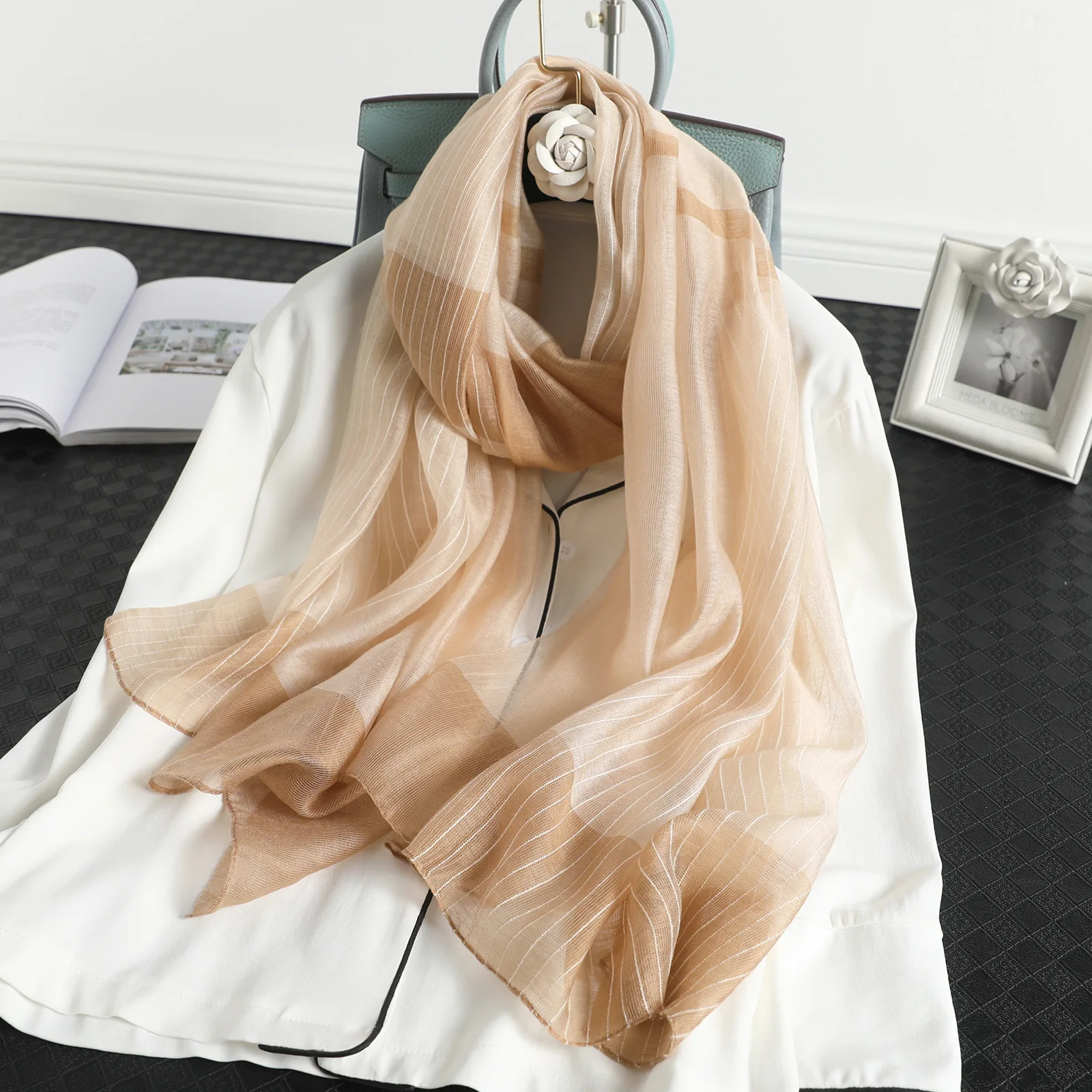 

2021 spring and autumn new silk scarf women's fashion scarf gray22
