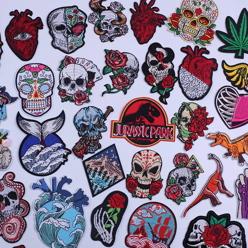 

New Flower Skull Patches Iron on Jurassic Park Dinosaur Fish Heart Eyes Embroidered Patches for Clothing Thermoadhesive Stickers