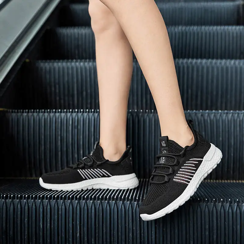

Black Sneakers Non Slip Sports Shoes For Male Without Lace Men Sport Shoes Hardloop Schoenen Men Fashion Size 38 Tennis Size 45