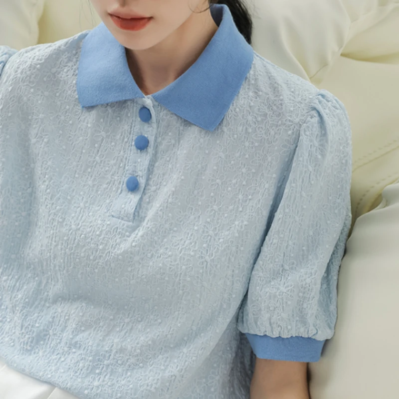 

Женские летние футболки в стиле пэчворк с пышными рукавами, новые корейские топы с отложным воротником и пуговицами, модные синие Хлопковые...
