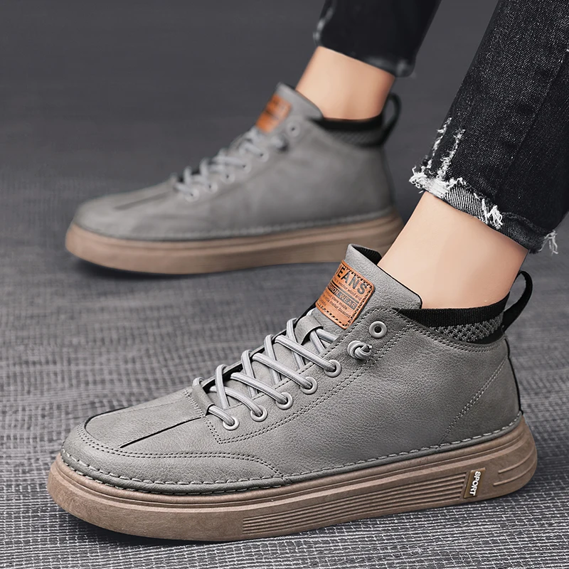 

Retro Medium Top Black Men Casual Shoes Elastic Band Leather Work Rubber Solid Sneakers for Men