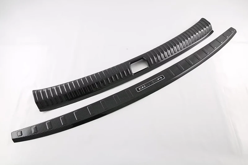 Стильная защитная накладка на задний бампер из углеродного волокна для кодового