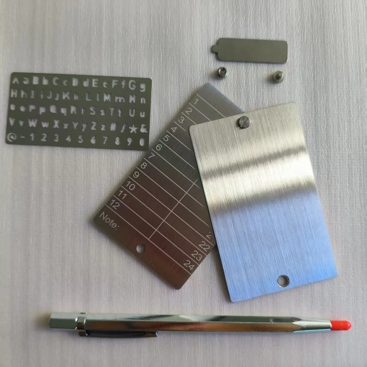 

Стальной аппаратный кошелек для криптовалюты BIP39