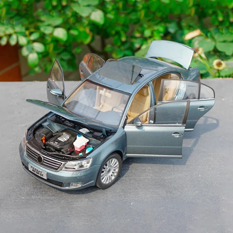 Литая под давлением масштаб 1:18 PASSAT Lingyu модель автомобиля из сплава готовый