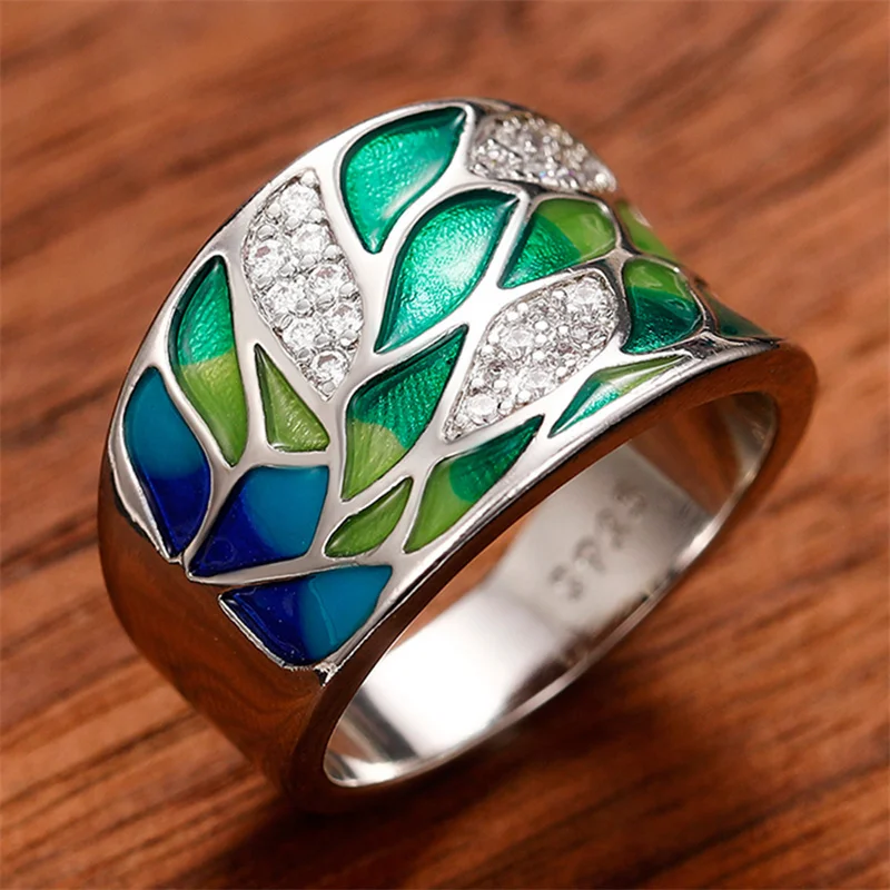 

Huitan Bohemia Style Green Leaf Enamel Ring for Women Charming Ladies Rings Dance Party Fancy Birthday Girl Gift Fashion Jewelry