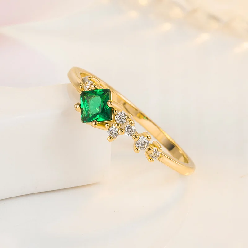 

Genuine 925 Sterling Silver Emerald Jewelry Ring for Women 14K Gold Filled with Silver 925 Jewelry Anillos De Wedding Bands Anel
