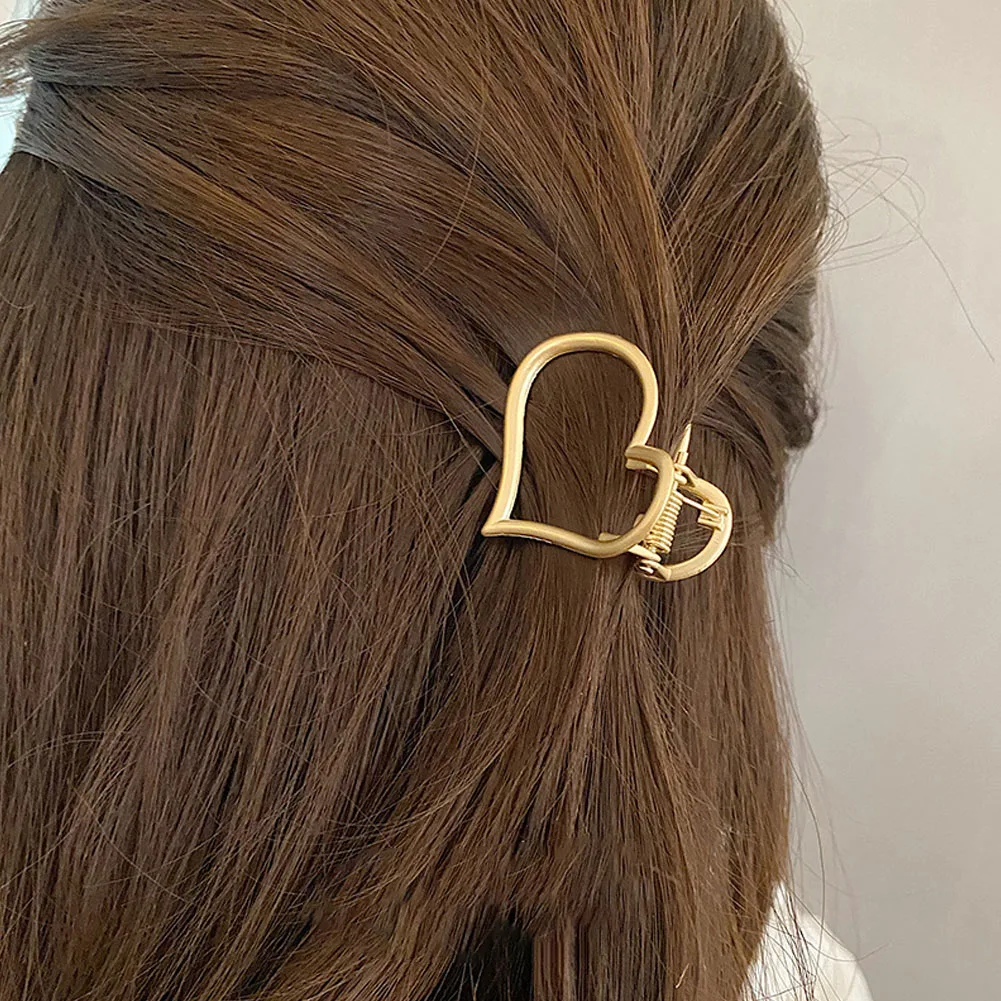 

New Women Girls Cute Heart Hollow Geometric Gold Alloy Hair Claws Sweet Headband Hair Clips Hairpins Fashion Hair Accessories