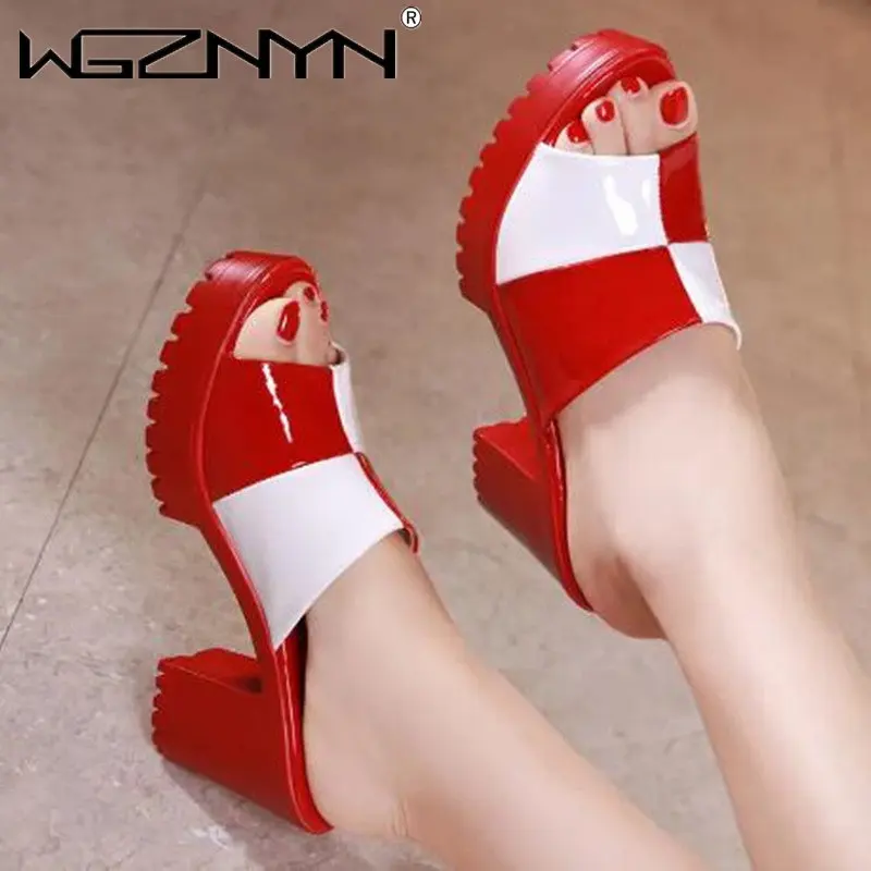 

2023 NEW Fashion Women's Slip-on Slippers Summer New Patent Leather Open Toe Sandals Mixed Colors Chunky Heel High Heels Female
