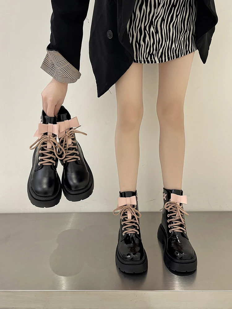 

Женские кроссовки на резиновой подошве, простые однотонные кроссовки из ткани на среднем каблуке, с перекрестной шнуровкой, на молнии, с бан...