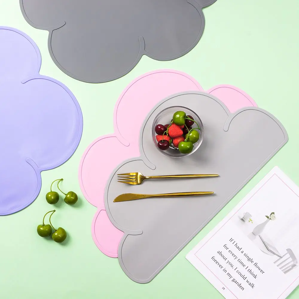 

Table Decoration Cloud Shape Easy Cleaning Kitchen Mats Coasters Silicone Table Pad Cloud Shape Placemat