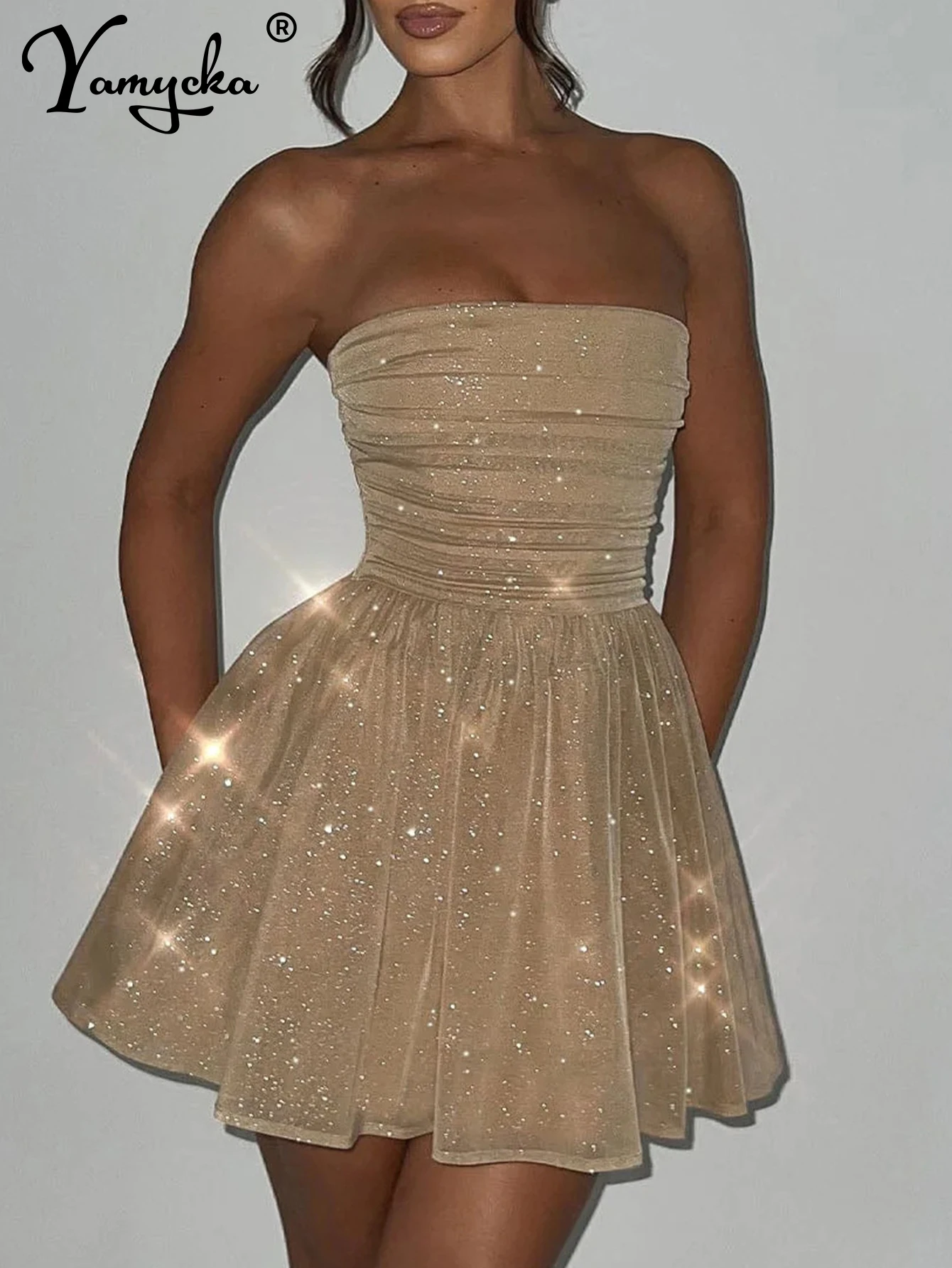 Сексуальное черно-белое мини-летнее платье с открытой спиной женское элегантное