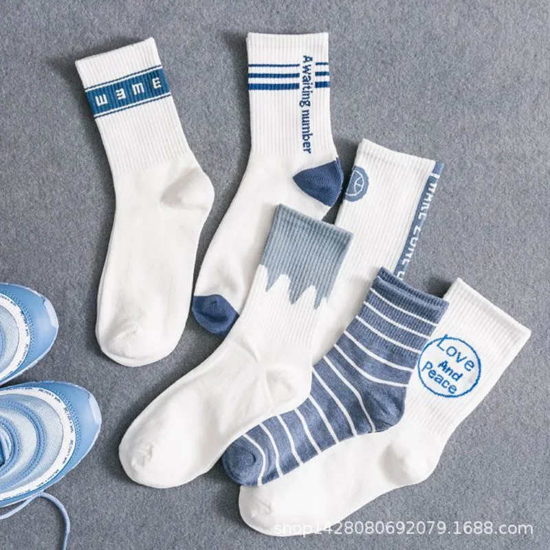 

1pair Fashion trend striped socks Korean style cute white blue tube socks autumn and spring school sports socks