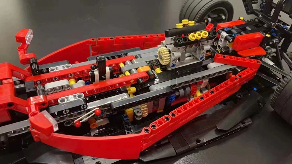 

Строительные блоки MOC-106196 2022 Racing 1:8 Scale 1733pcs Stitch игрушки для взрослых детей мальчиков и девочек возрастом 12 +