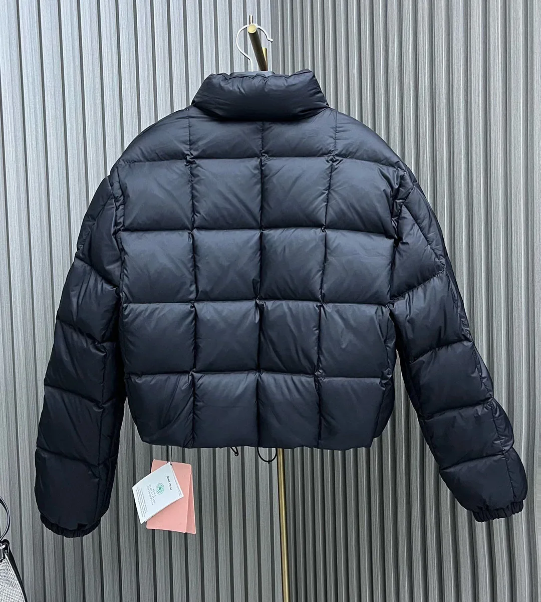 Рисунок 2 - Осенне-зимнее Новое модное универсальное