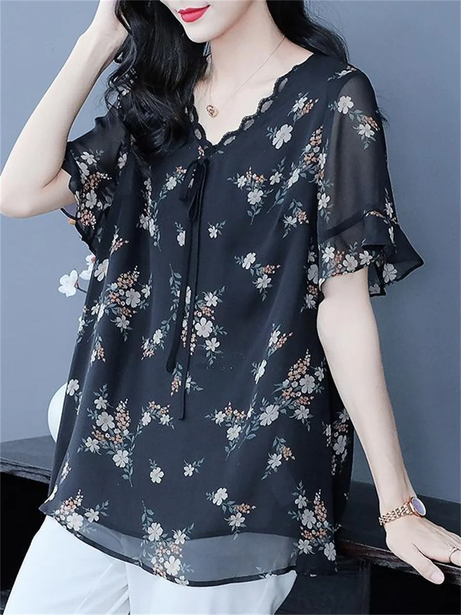 

6XL Women Spring Summer Blouses Shirts Lady Fashion Casual Short Sleeve V-Neck Collar Flower Printing Blusas Tops TT2443