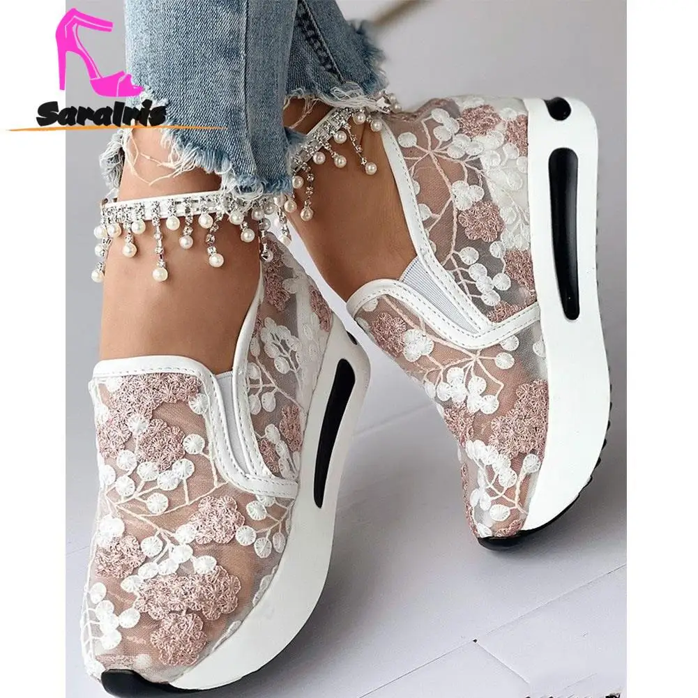 Wedges Women Sneakers Plats Summer 2023 Hot Fashion Flowers Embroidery Mesh Sneakers Women Slip On Comfy Breathable Shoes