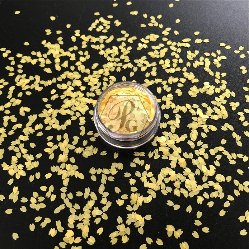 

PrettyG 1 Box Flower Petal Shape Glitter Sequins for Resin DIY Making Art Craft Nail Makeup Decoration GS