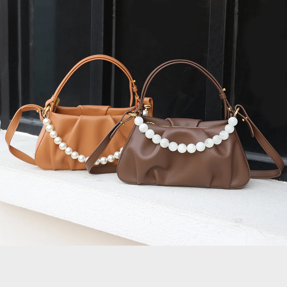 

Fashion Women Dumpling Handbag Cow Leather Messenger Bag Lady Soft Underarm Bag Cloud Bag with Pearl Girls Portable Shoulder Bag