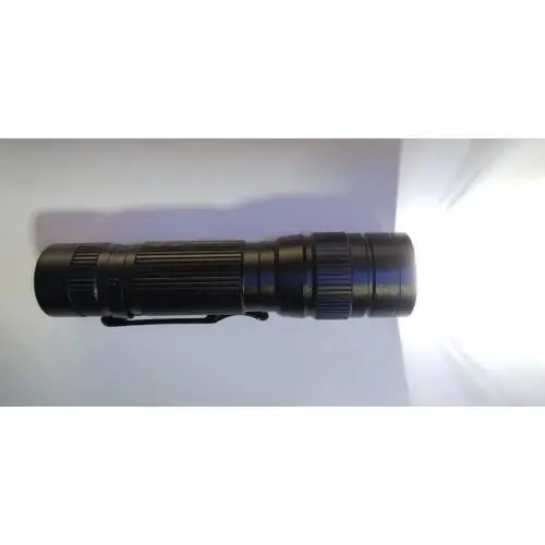 

Миниатюрный карманный металлический фонарь Zoomlu с аккумулятором