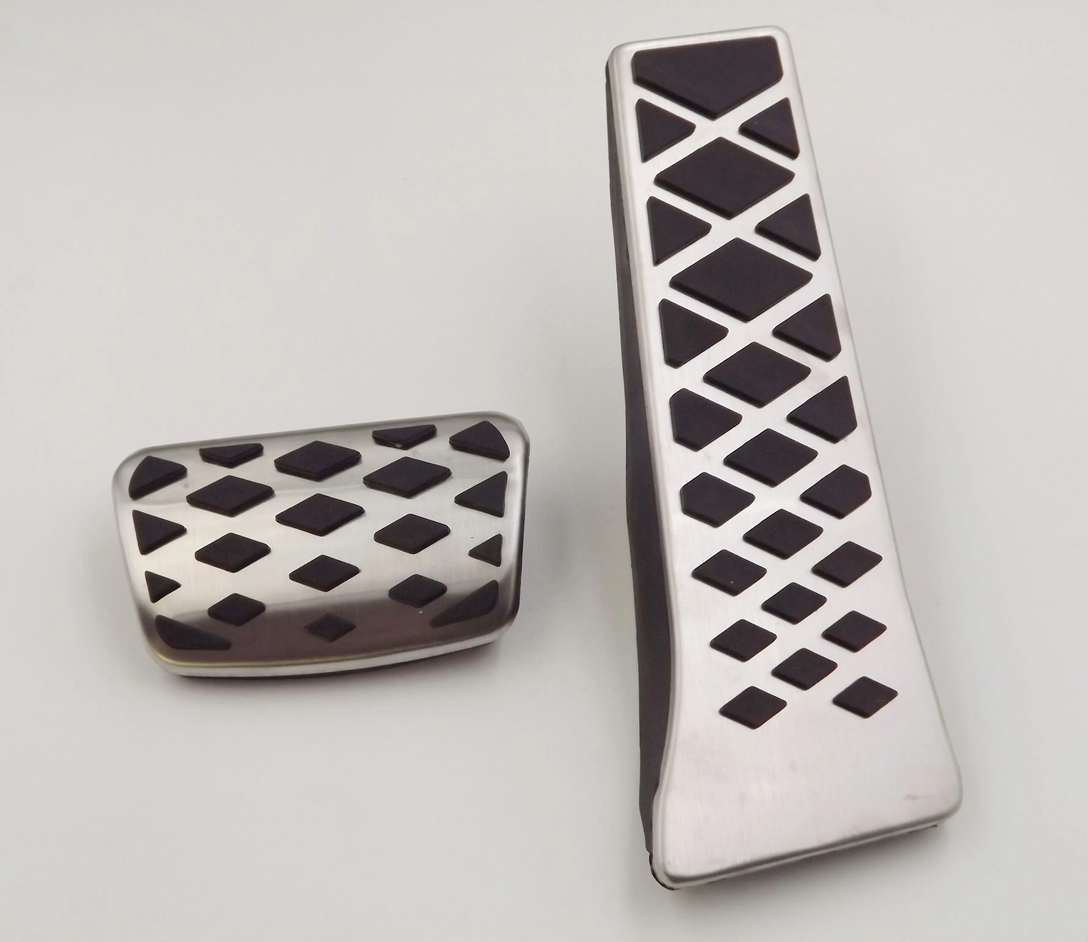 

Аксессуары для Hyundai Santa Fe 2024 2025 MX5, автомобильный газовый акселератор из нержавеющей стали, нескользящая накладка на педаль, внутренние детали