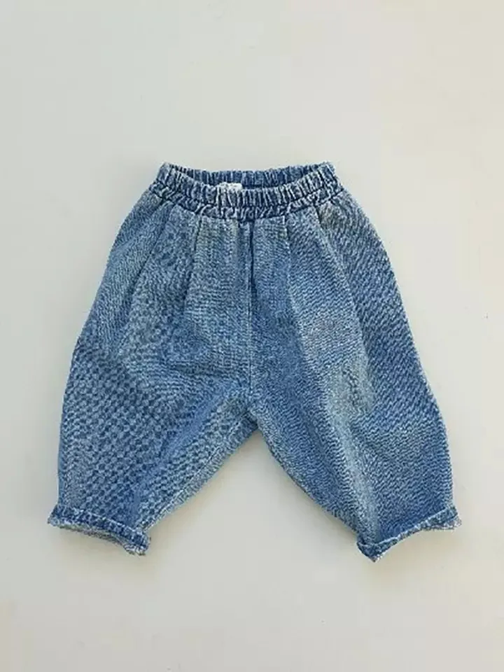 2022 Spring New Baby Loose Denim Pants Fashion Infant Girls Dot Print Trousers Cute Toddler Boys Jean Pants Baby Clothes