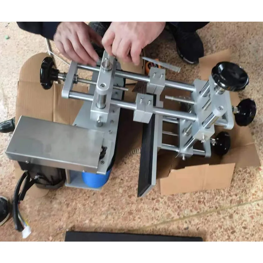 Конвейерное ленточное устройство автоматической этикетировочной машины