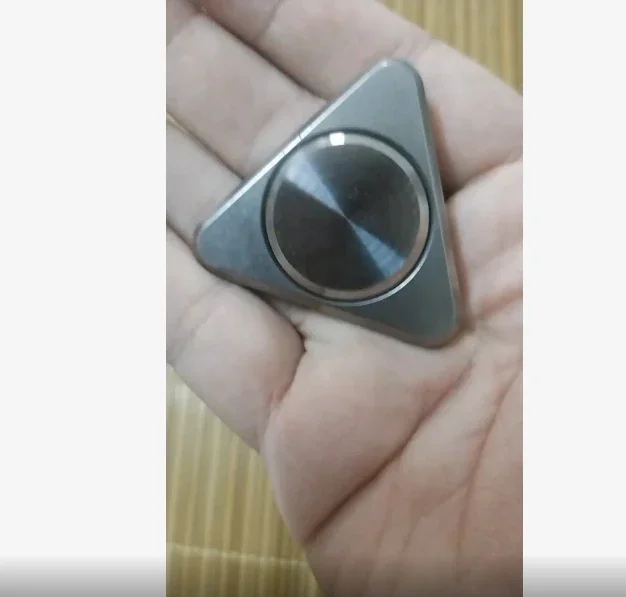 Вольфрамовый треугольный гироскоп Black Cat