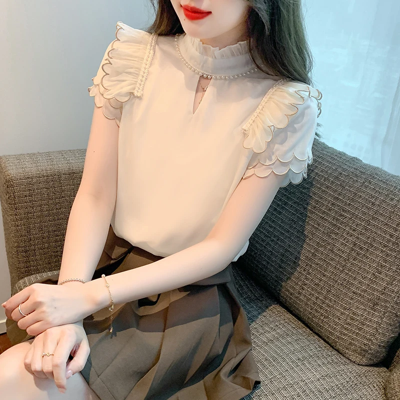 Блузка женская с коротким рукавом и оборками модель G713