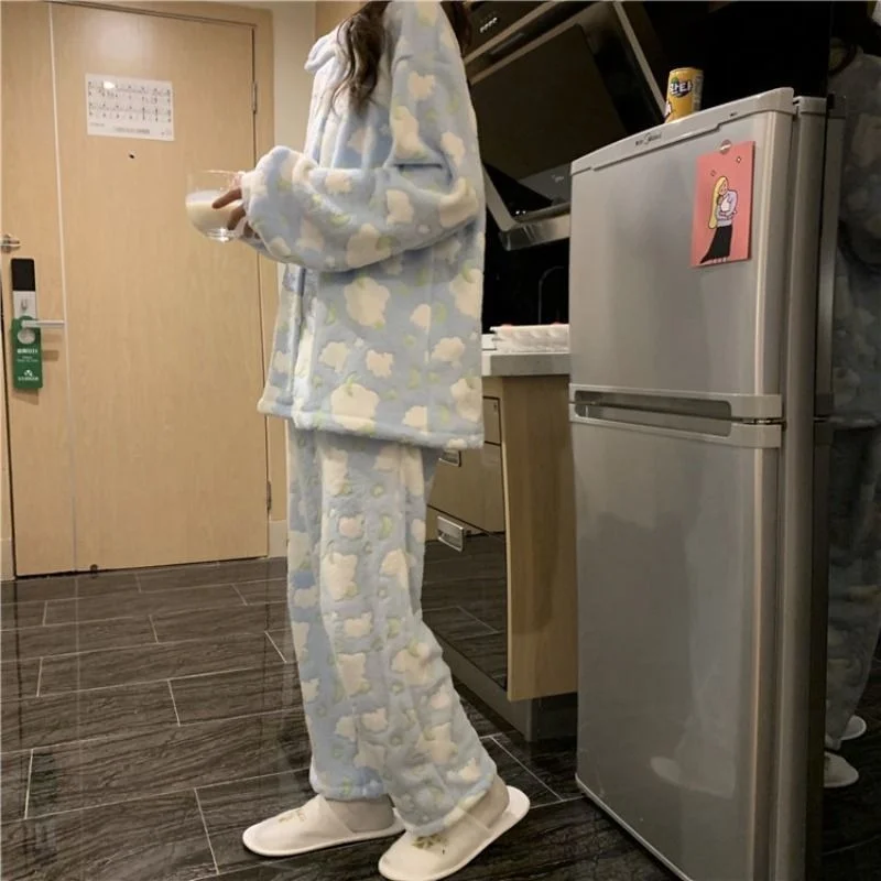 Пижамы QWEEK для женщин корейский стиль Kawaii облака луна принт 2021 Осень-зима теплые и