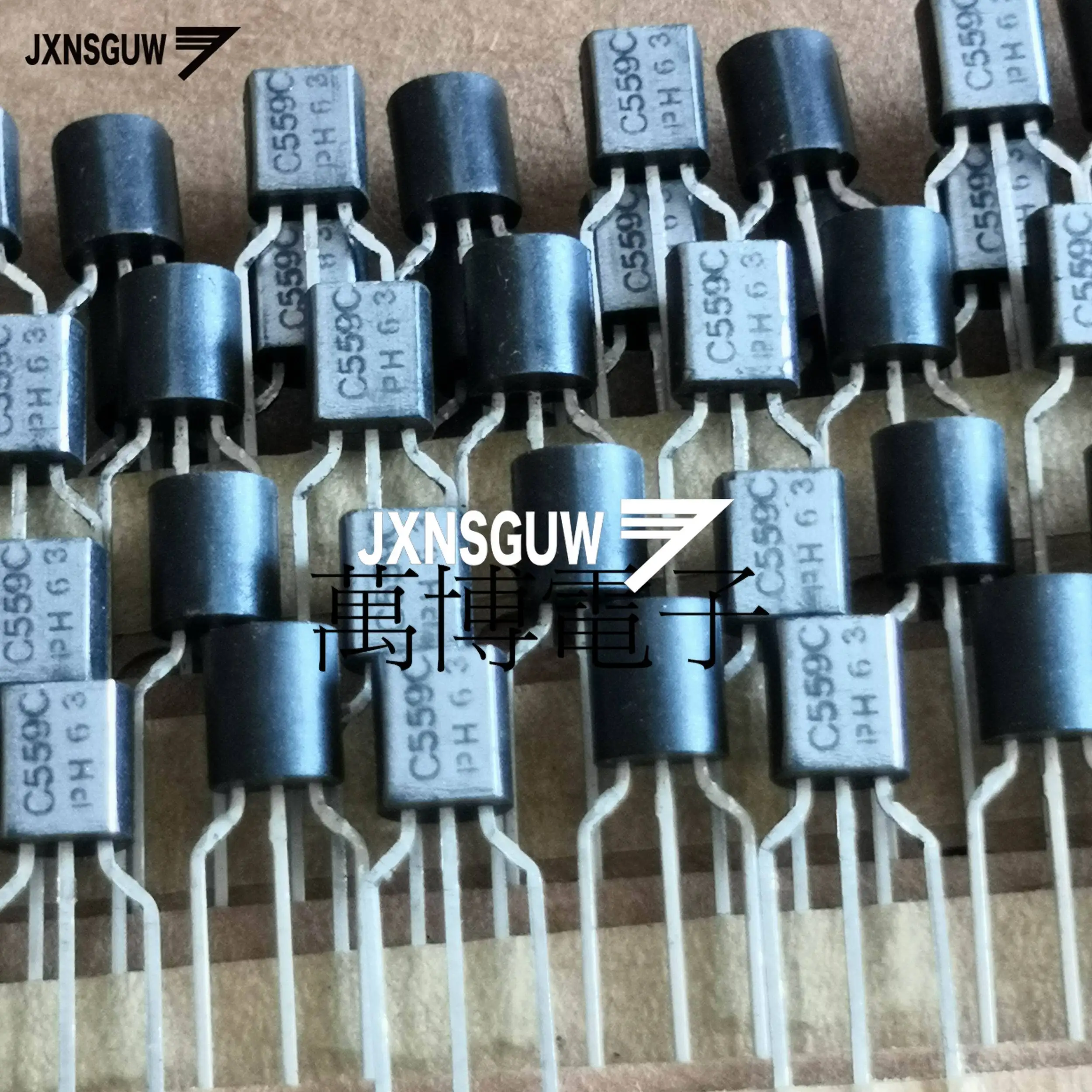 

10PCS NEW PH BC559C PHC559 TO-92 Transistor BC559-C Audio Pair Tube Power Amplifier Transistor Triode 559 Taping Silver word
