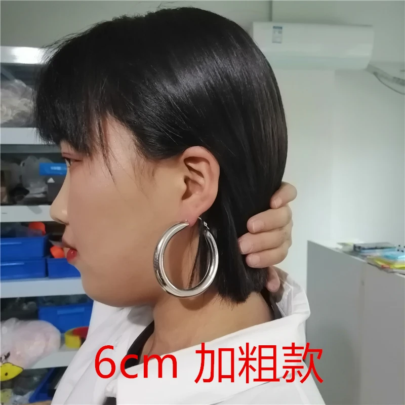 Women's Earrings Clip On Ears Non Pierced Extra Large Circle Bold Round Fashion Jewelry Exaggerated Personality Hoop Earrings images - 6