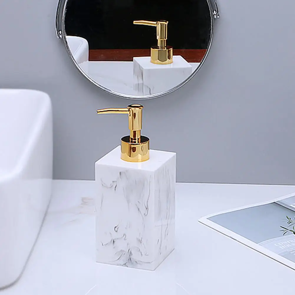 

500ml Shower Gel Bottle Convenient Resin Empty Press Type Lotion Bottle for Travel Hand Sanitizer Bottle Soap Dispenser