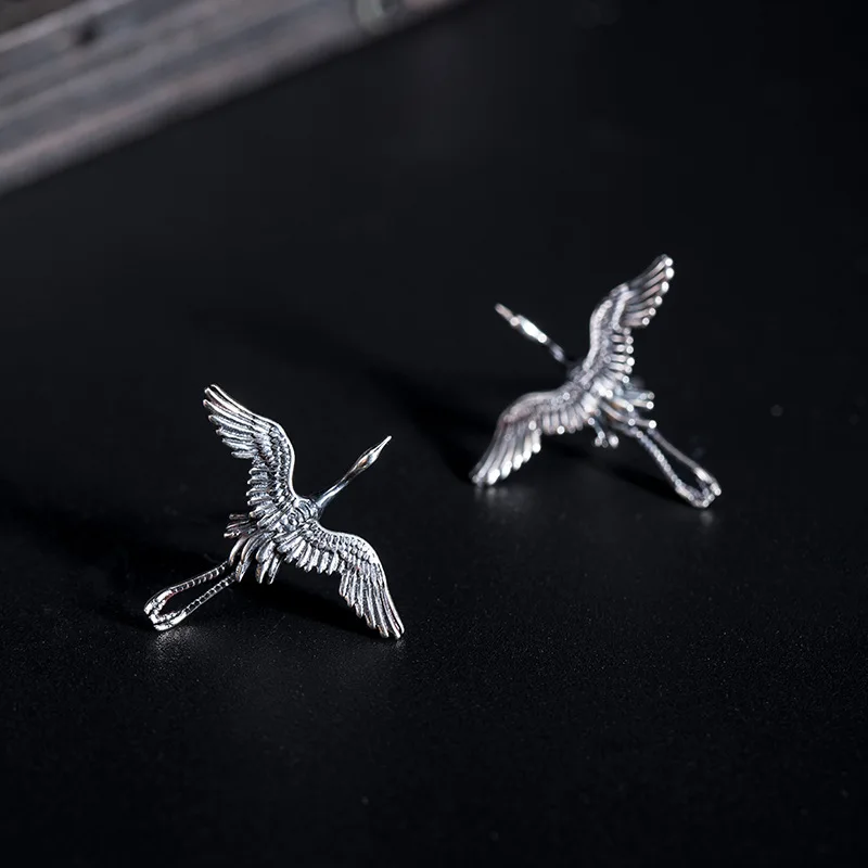 

Fashion Silver Color Red-crowned Crane Stud Earrings for Women Men's Retro Flying Earrings Party Jewelry Fine Accessories